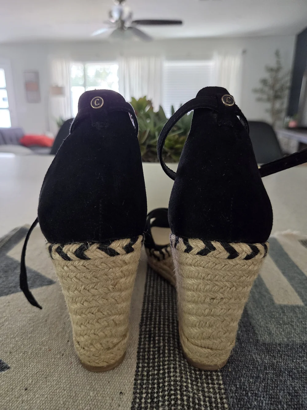Circus by Sam Edelman suede crossover